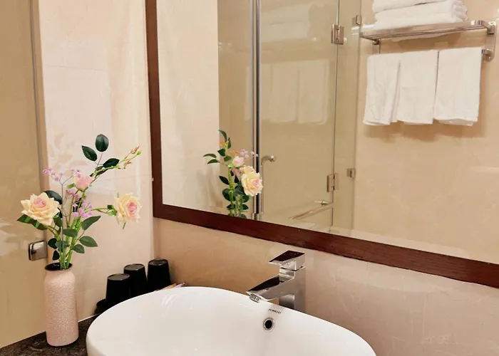 Hotel Ruby Tuan Chau