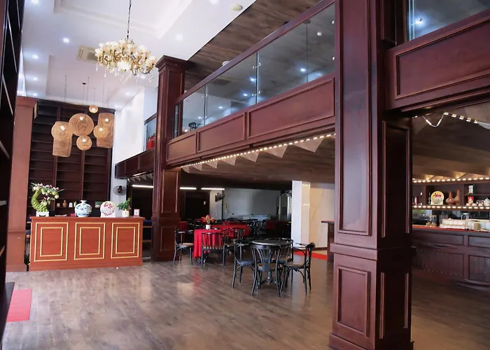 Hotel Ruby Tuan Chau
