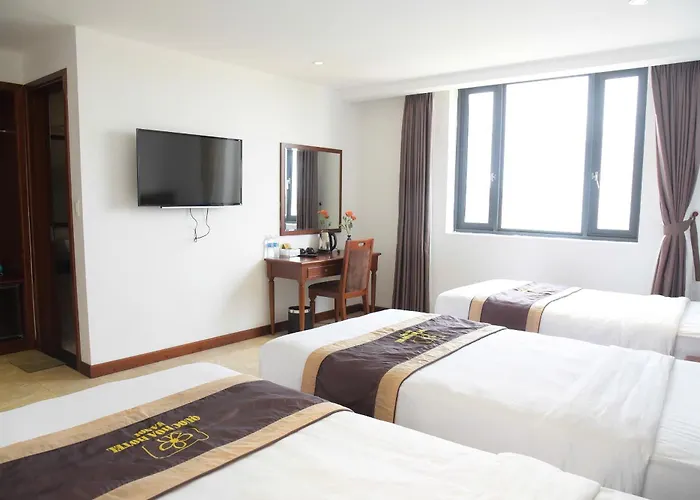 Ruby Tuần Châu Khách sạn 3*